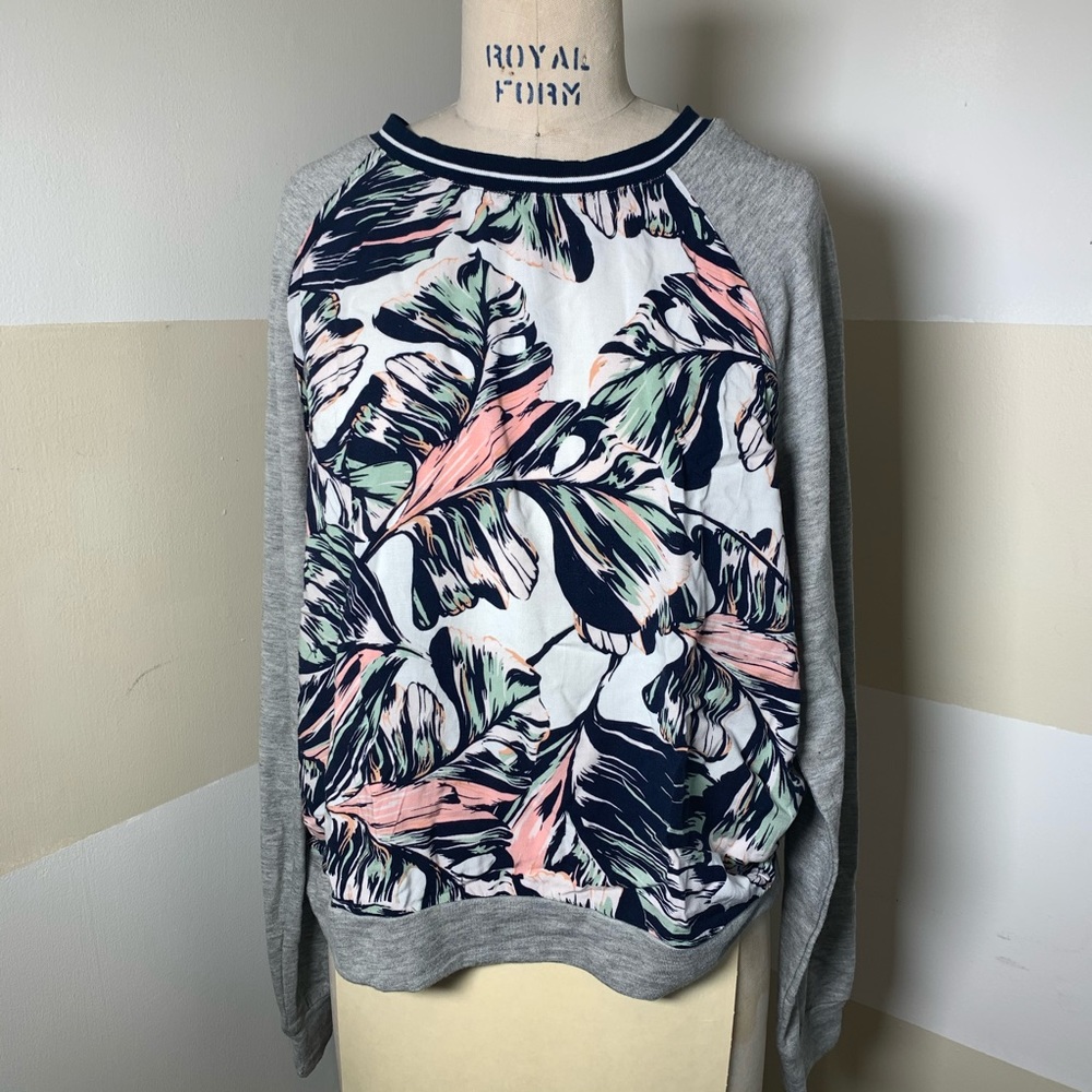 Attencion Floral Pull Over